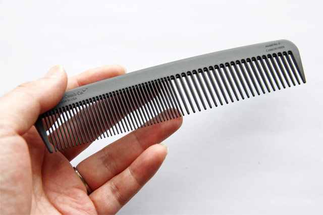 Chicago Comb  “Model No.6 carbon fiber”
