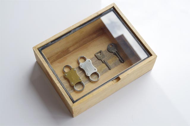 Rectangle Wooden Box With Glass Lid