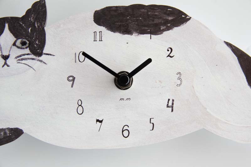 Diecut Clock Gray Cat