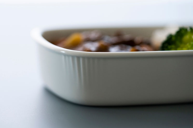 清水 久和 カレー皿「機内食の皿」