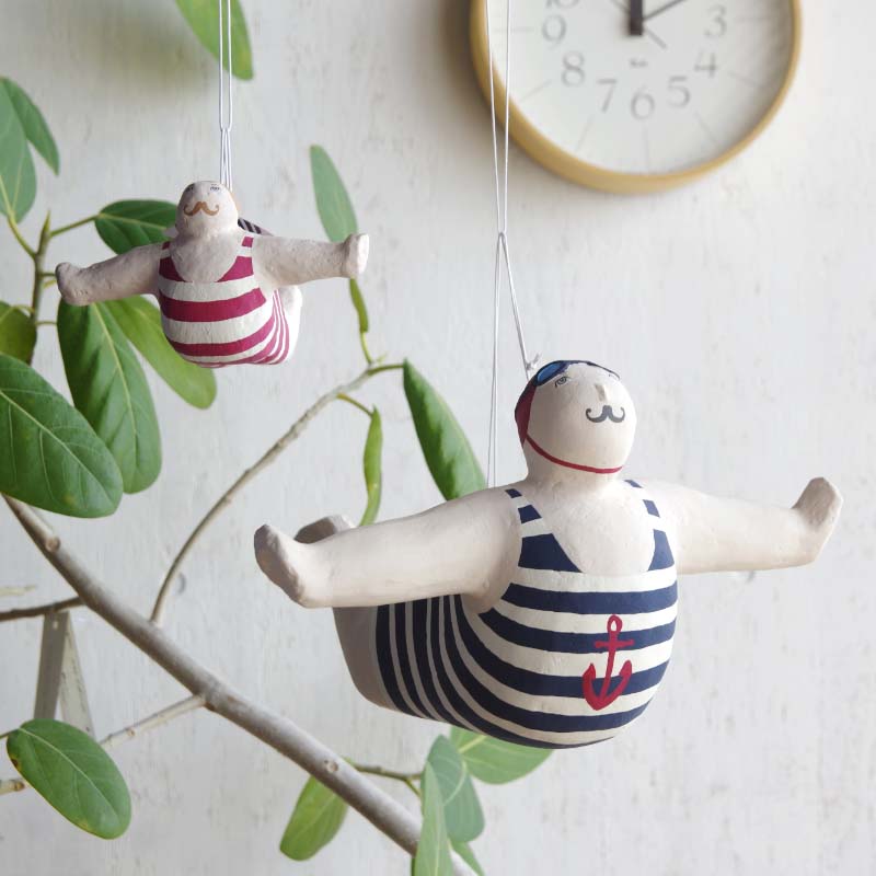 Hanging Diver D6683