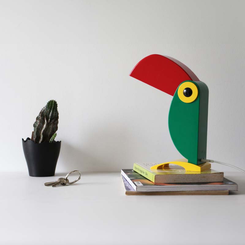 Toucan lamp