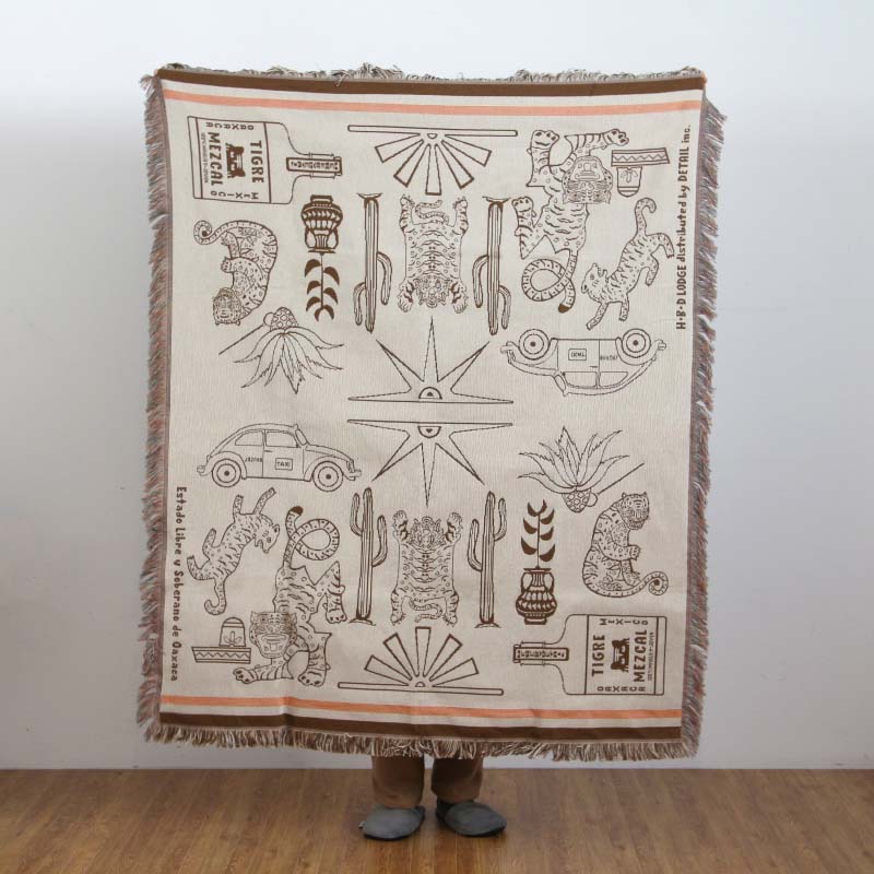 OAX Throwket “Tiger and more / Cream”