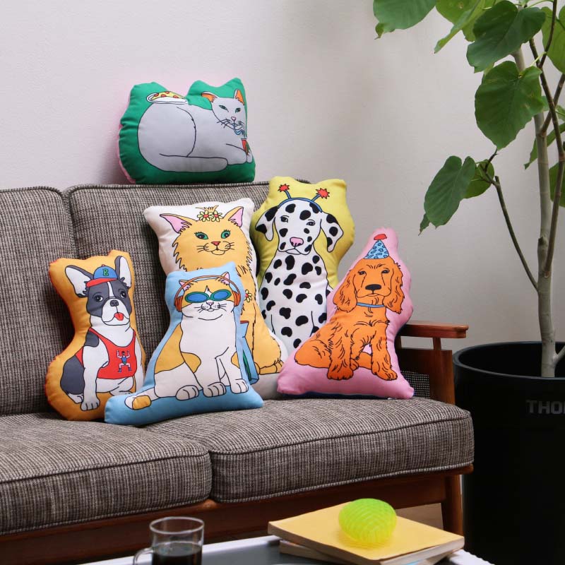 The Enjoy C&D Club Cushion "Dog/Orange"