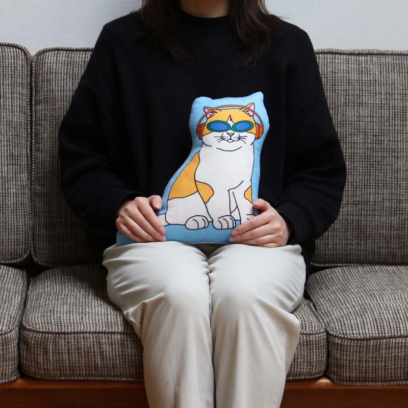 The Enjoy C&D Club Cushion "Cat/Blue"