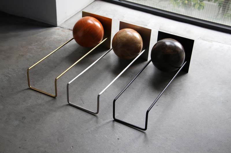 Slope Bookend Black