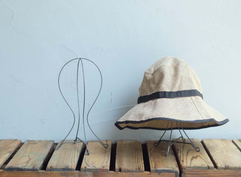 Folding Hat Stand