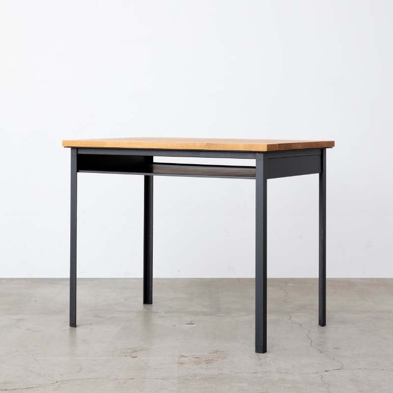 Angle Desk