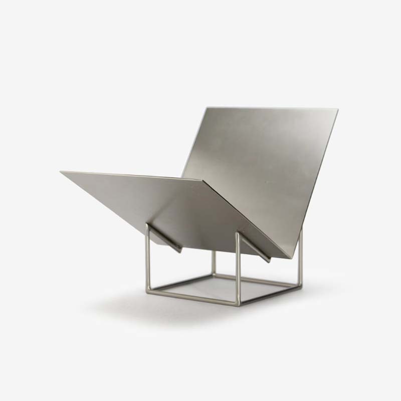 ティラー ブック スタンド